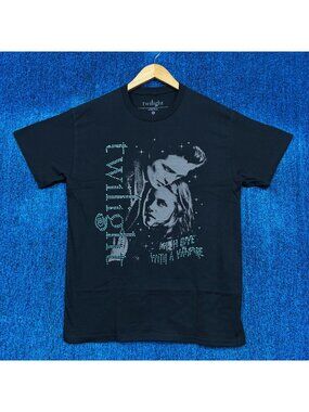 Twilight Vampire Movie T-Shirt Size Medium